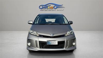 2014 Toyota Estima - Thumbnail