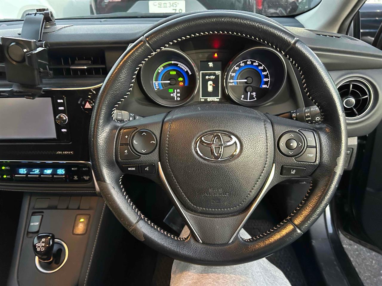 2017 Toyota Auris