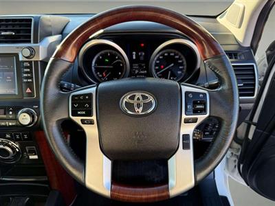 2015 Toyota Land Cruiser Prado - Thumbnail