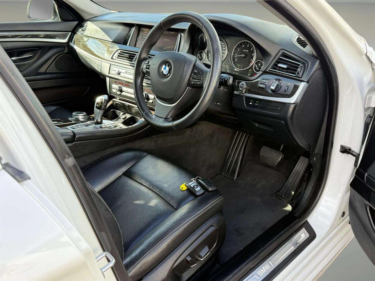 2014 BMW 523I
